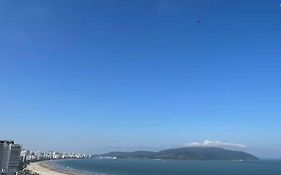 flat em Santos quadra da praia